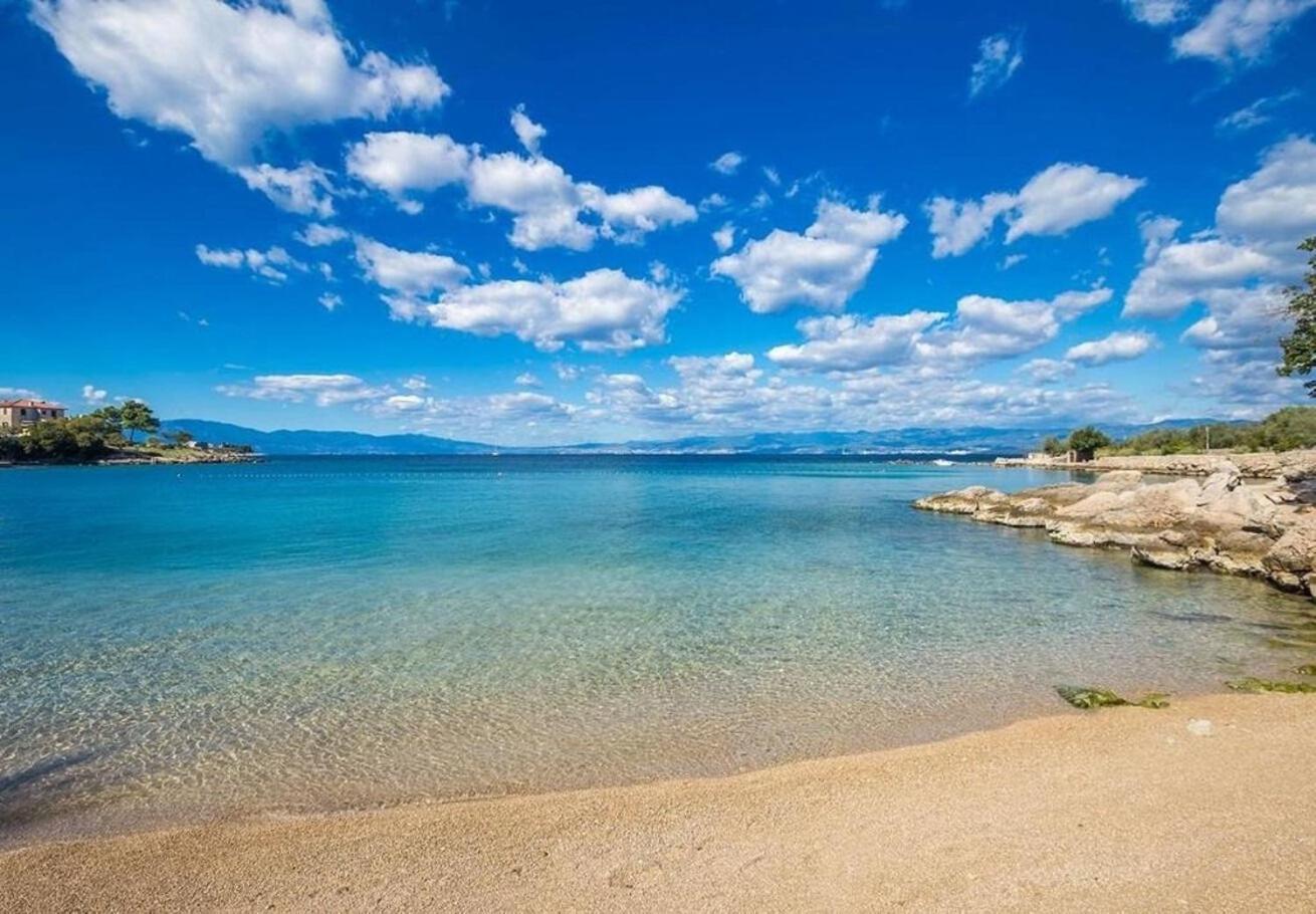 Apartment Ljerka Malinska Dış mekan fotoğraf